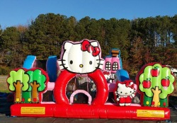 Hello Kitty Toddler Town 1T